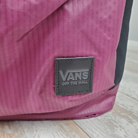 vans ua roll it backpack